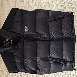 Mountain Hardwear sub zero puffer vest sz xl.